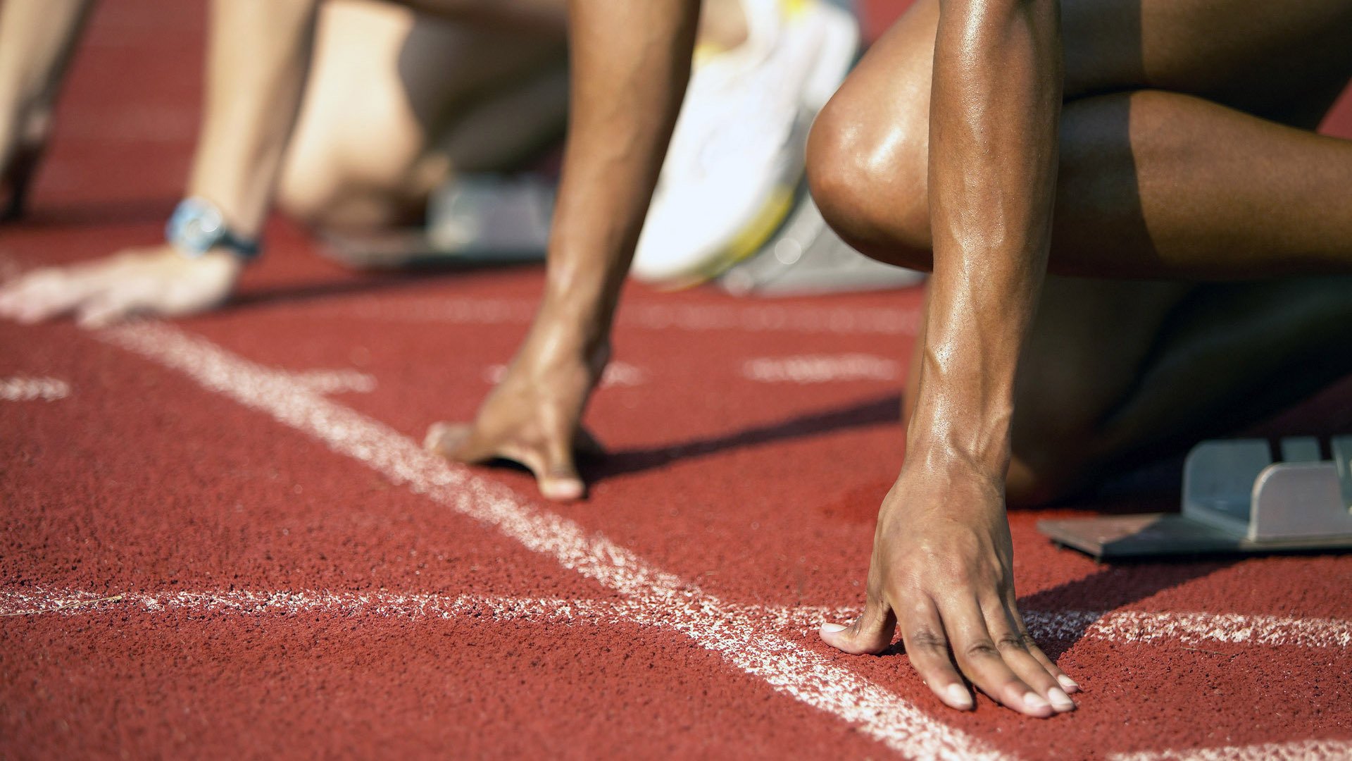 “虚拟现实与增强现实结合，重新定义青训的沉浸式体验”，虚拟现实训练法